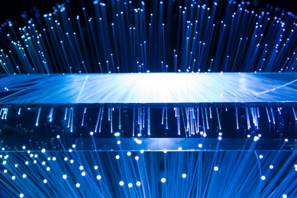 Utilizing Fiber Optics For Low-cost Lighting: Classes From Venezuela